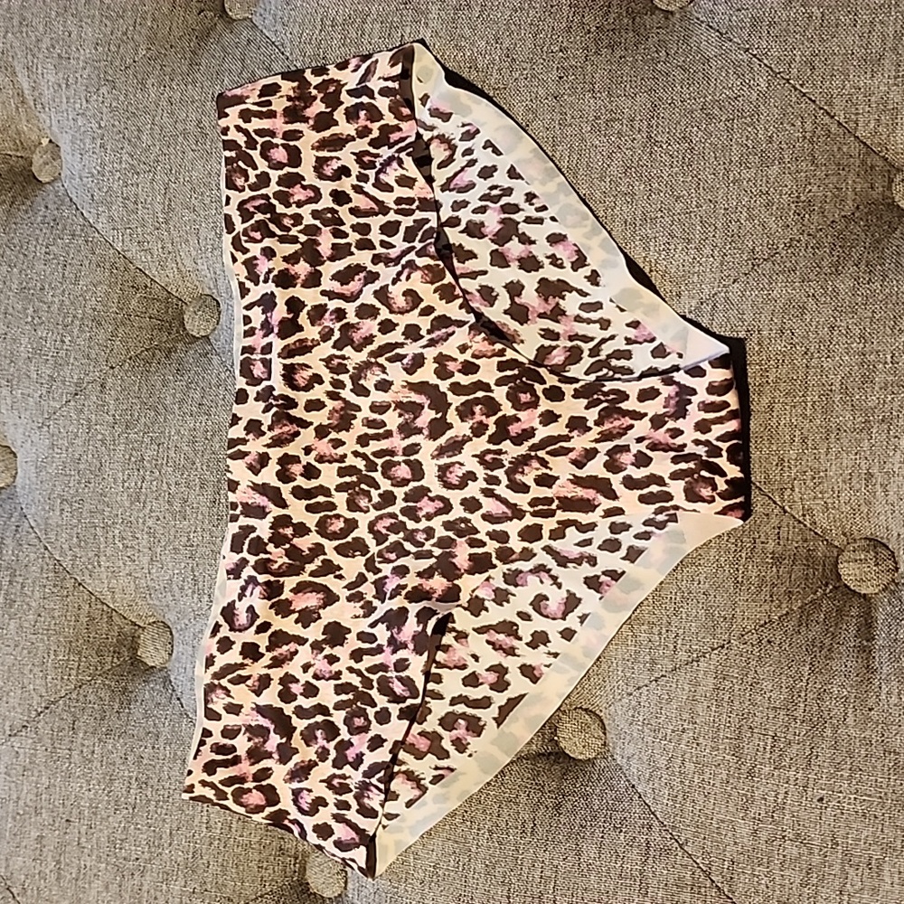 Victoria's secret leopard hip hugger underwear